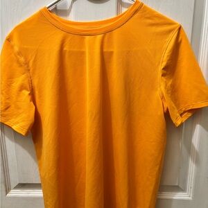 Lululemon Lightweight tee-Orange